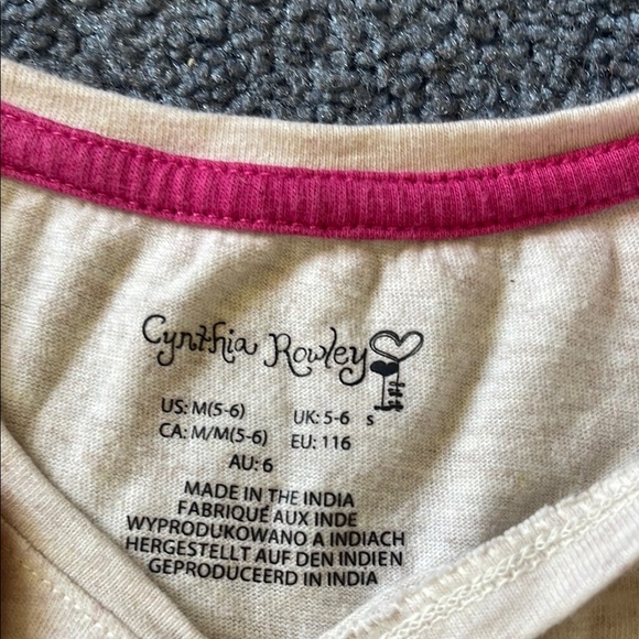 Cynthia Rowley Cream and Pink Long Sleeve Tee with Owl Design - Picture 2 of 4